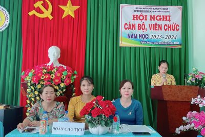 HỘI NGHỊ CÁN BỘ VIÊN CHỨC NĂM HỌC 2023-2024